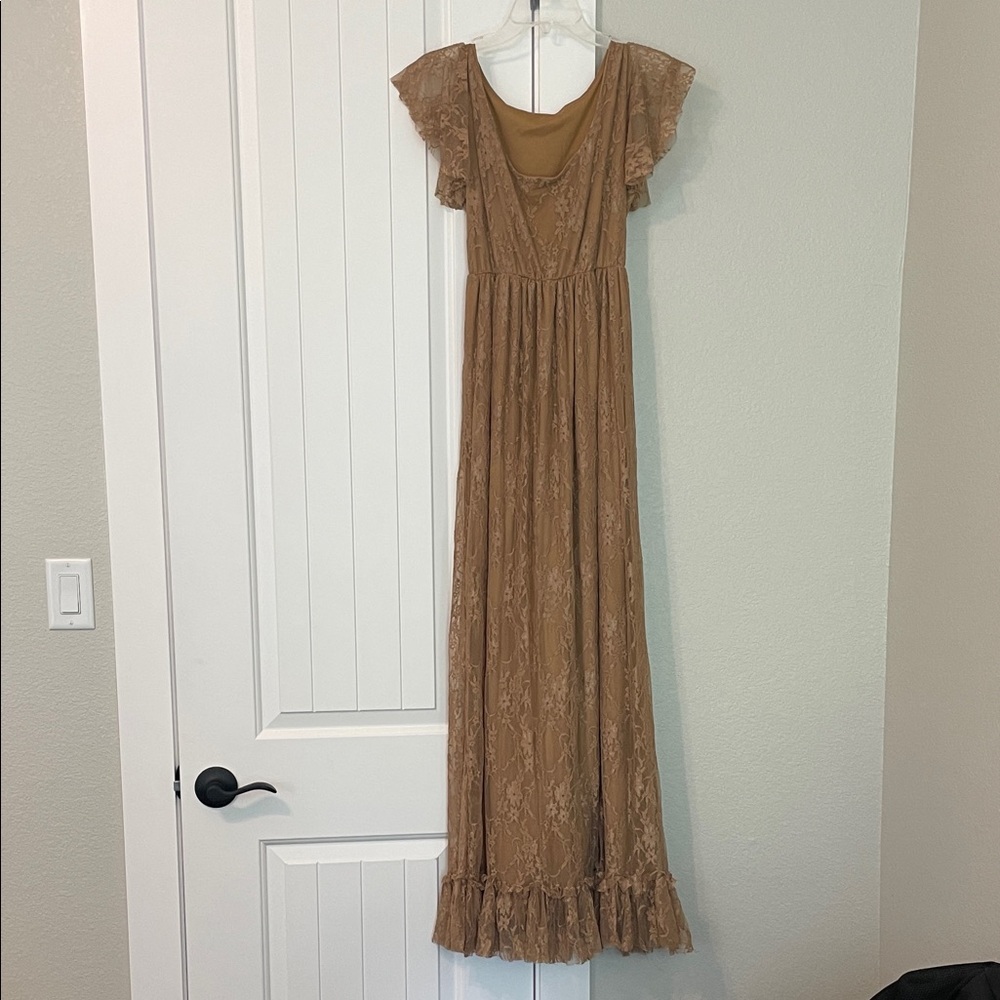 Chic Tan Lace Dress
